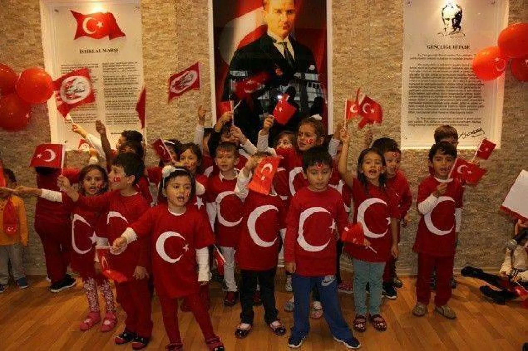 Aliye Can Anaokulunda 29 Ekim Sevinci