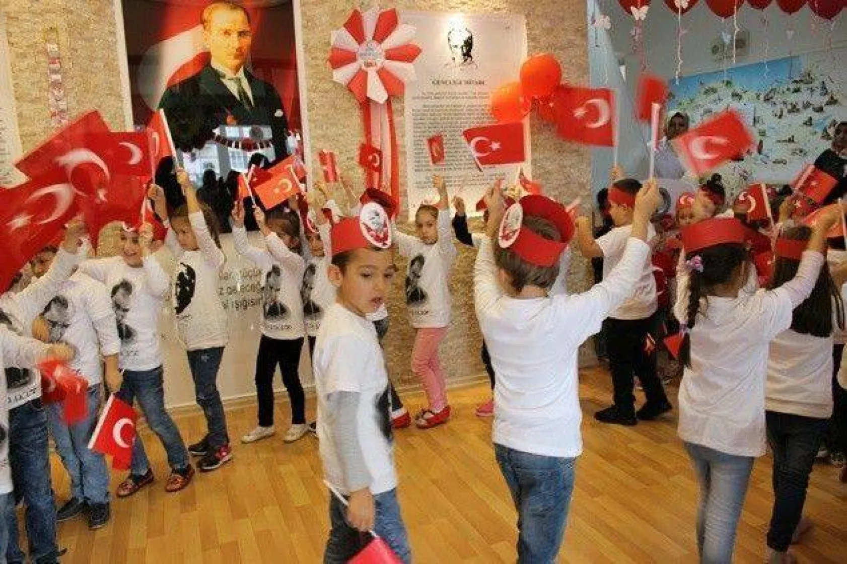 Aliye Can Anaokulunda 29 Ekim Sevinci