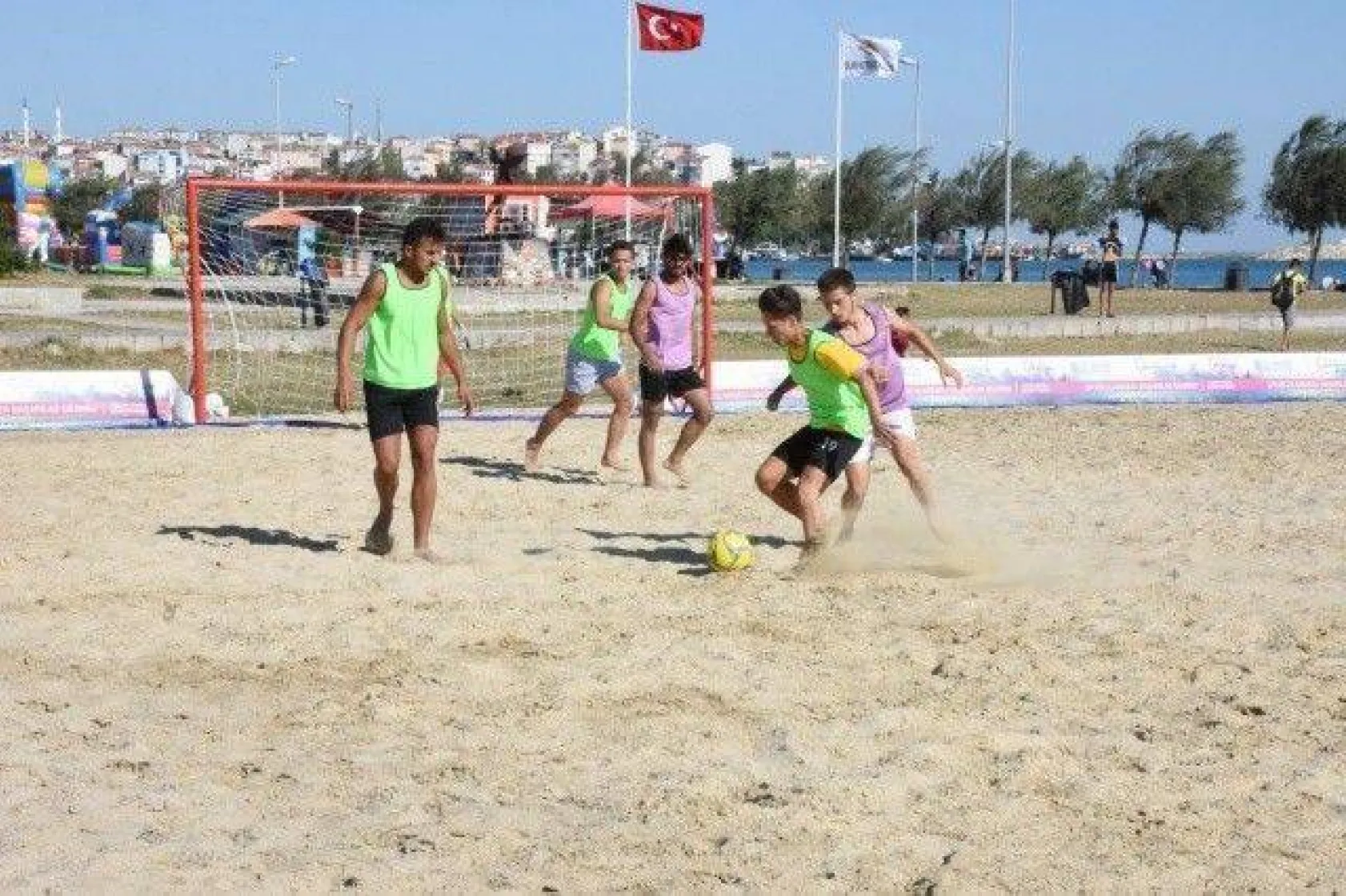 Turnuvalarda Kıyasıya Mücadele