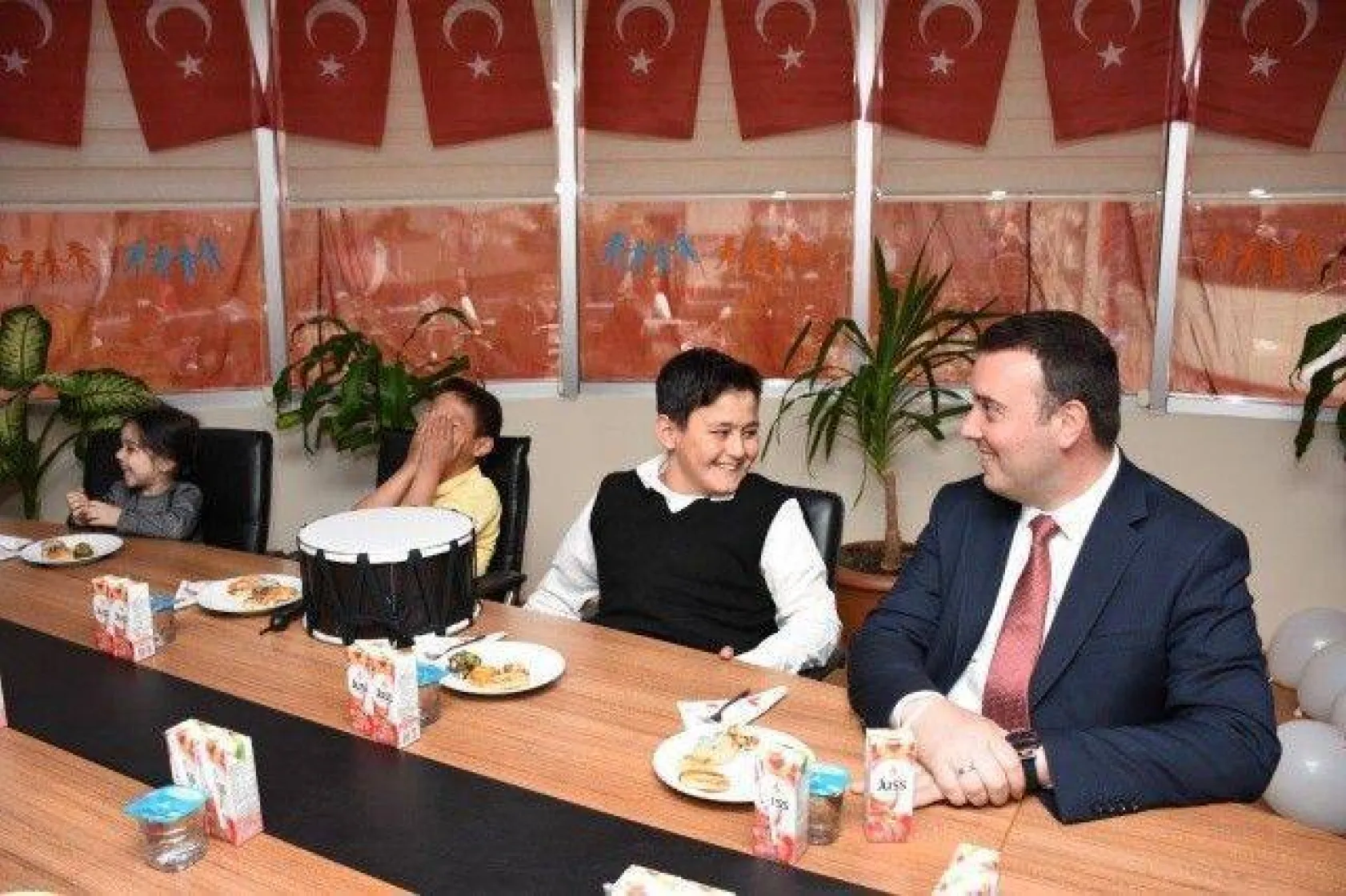 Bozoğlu Koltuğunu Şehit Yakını Elif Şahin'e Devretti