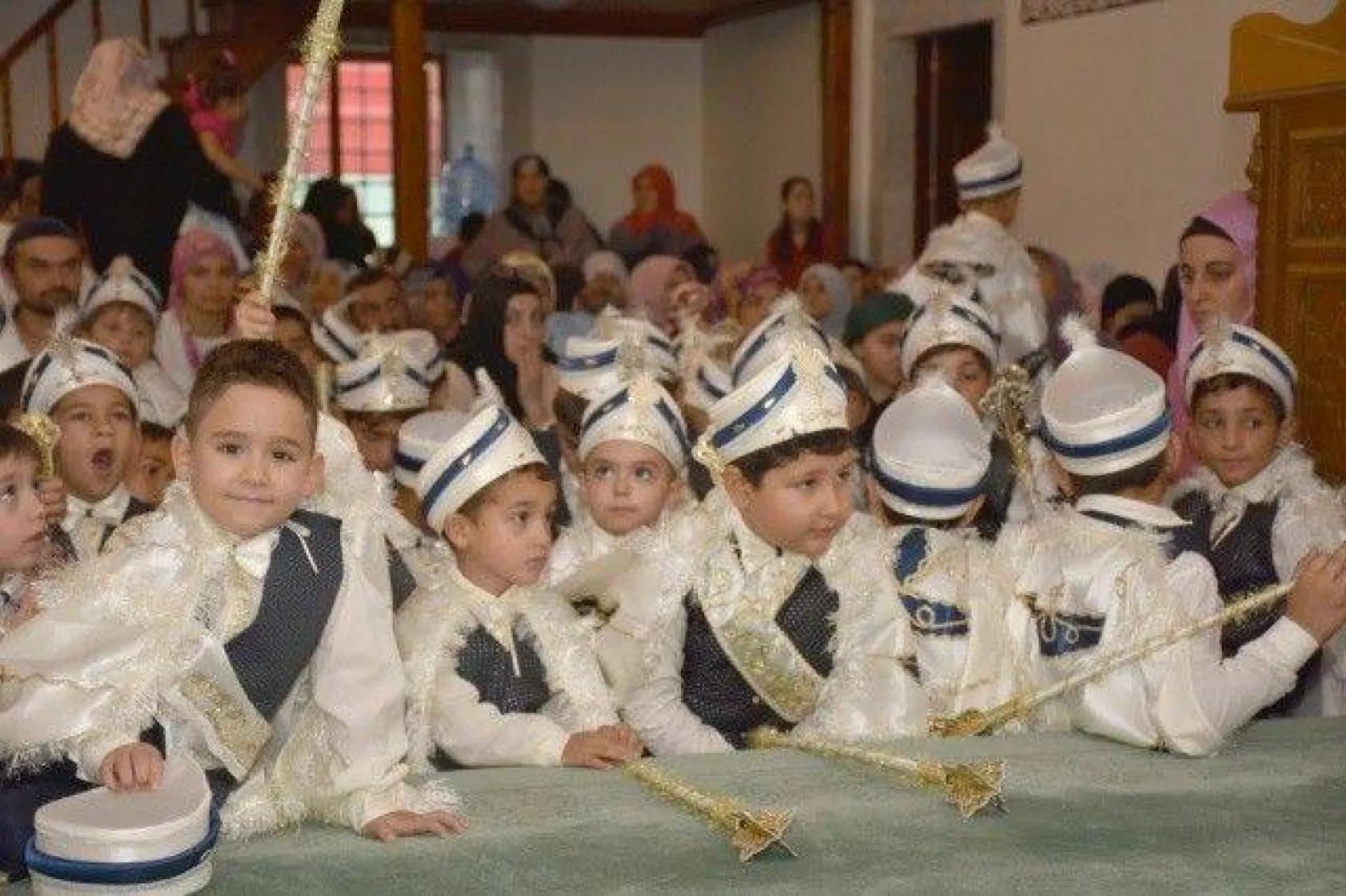 Silivri Belediyesi 151 Çocuğu Sünnet Ettirdi