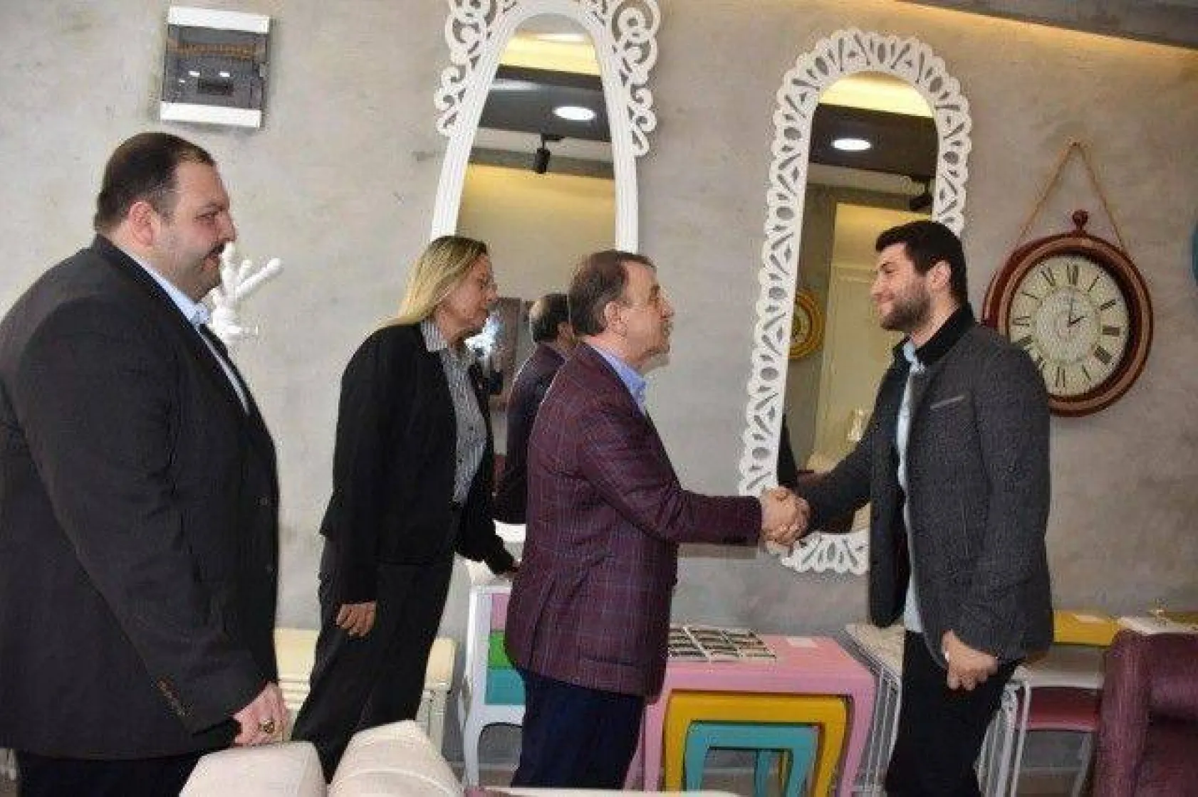 Işıklar Haftaya Esnaf Ziyareti ile Başladı