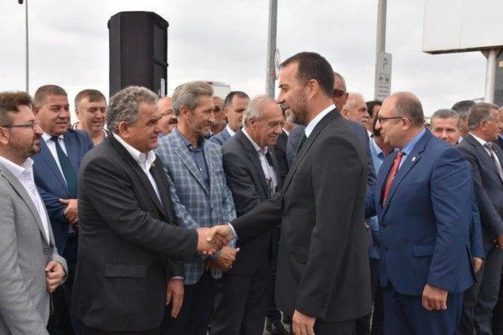 29 Ekim Coşkusu Çelenk Sunma Töreni ile Başladı