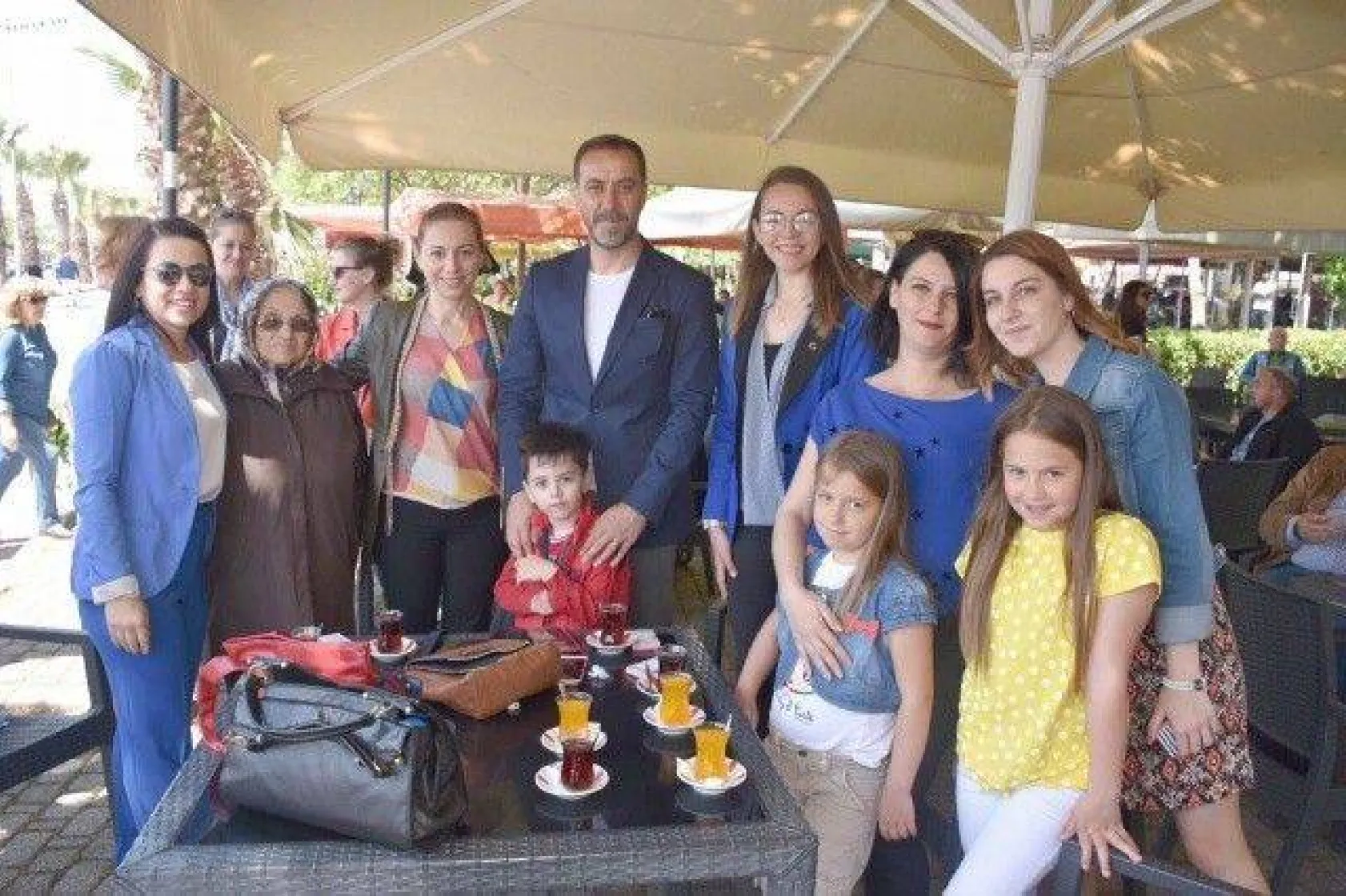 Başkan Yılmaz Anneleri Unutmadı