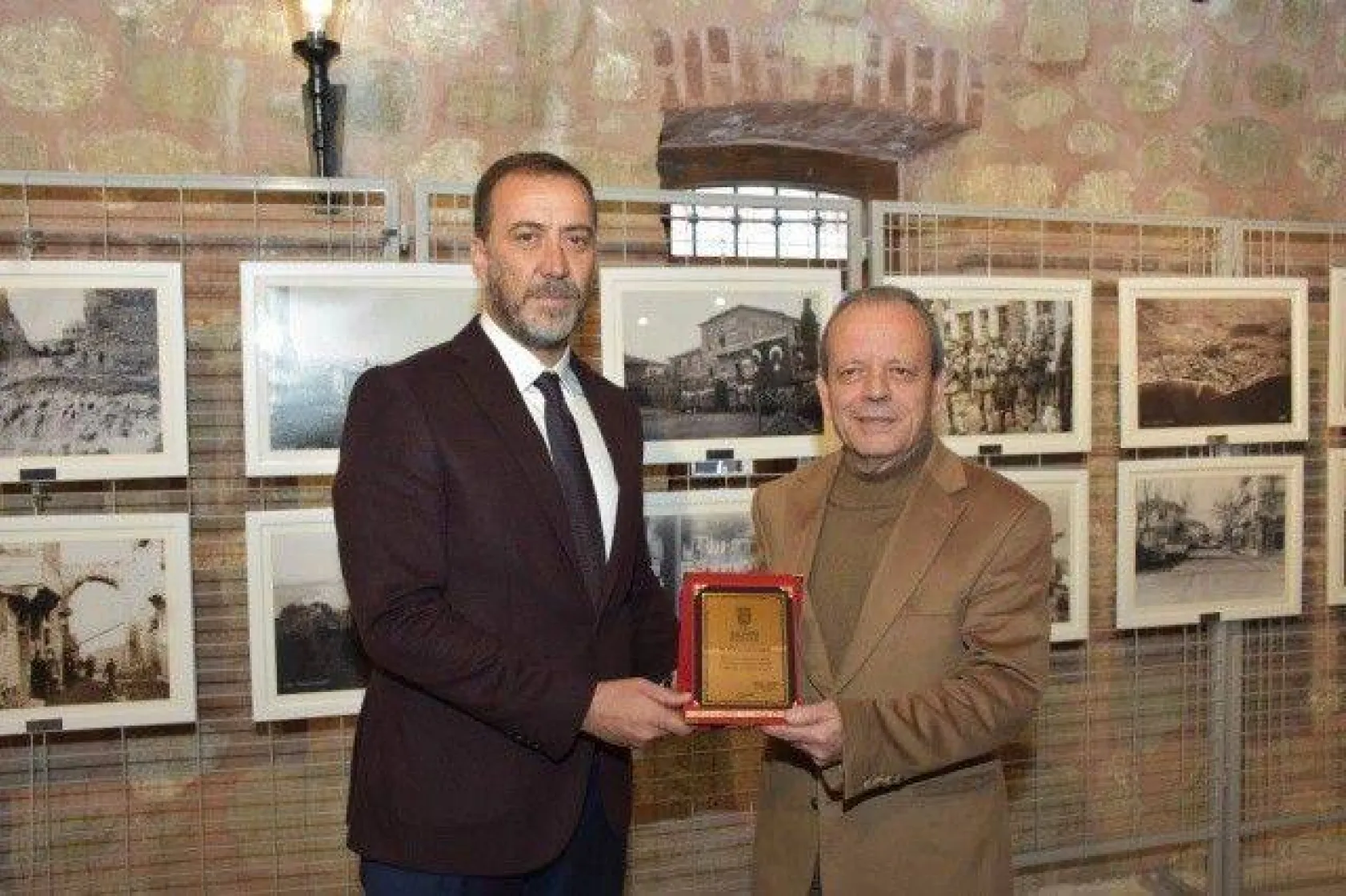 1 Kasım Özel Fotoğraf Sergisi'ne Yoğun İlgi