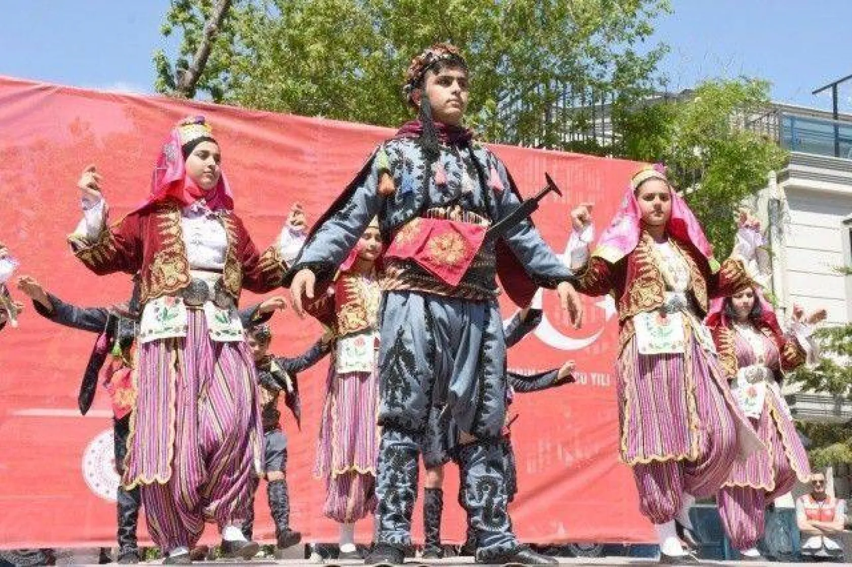 19 Mayıs'ın 100. Yıldönümü Törenle Kutlandı