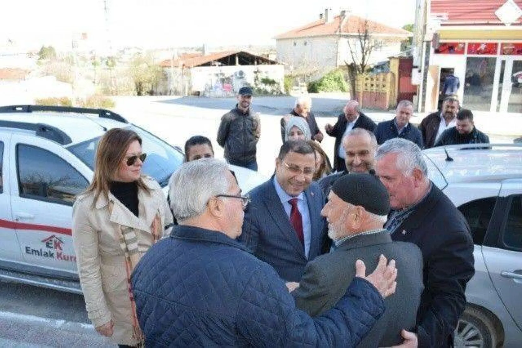 Meydanlarda 'Karakaş' farkı