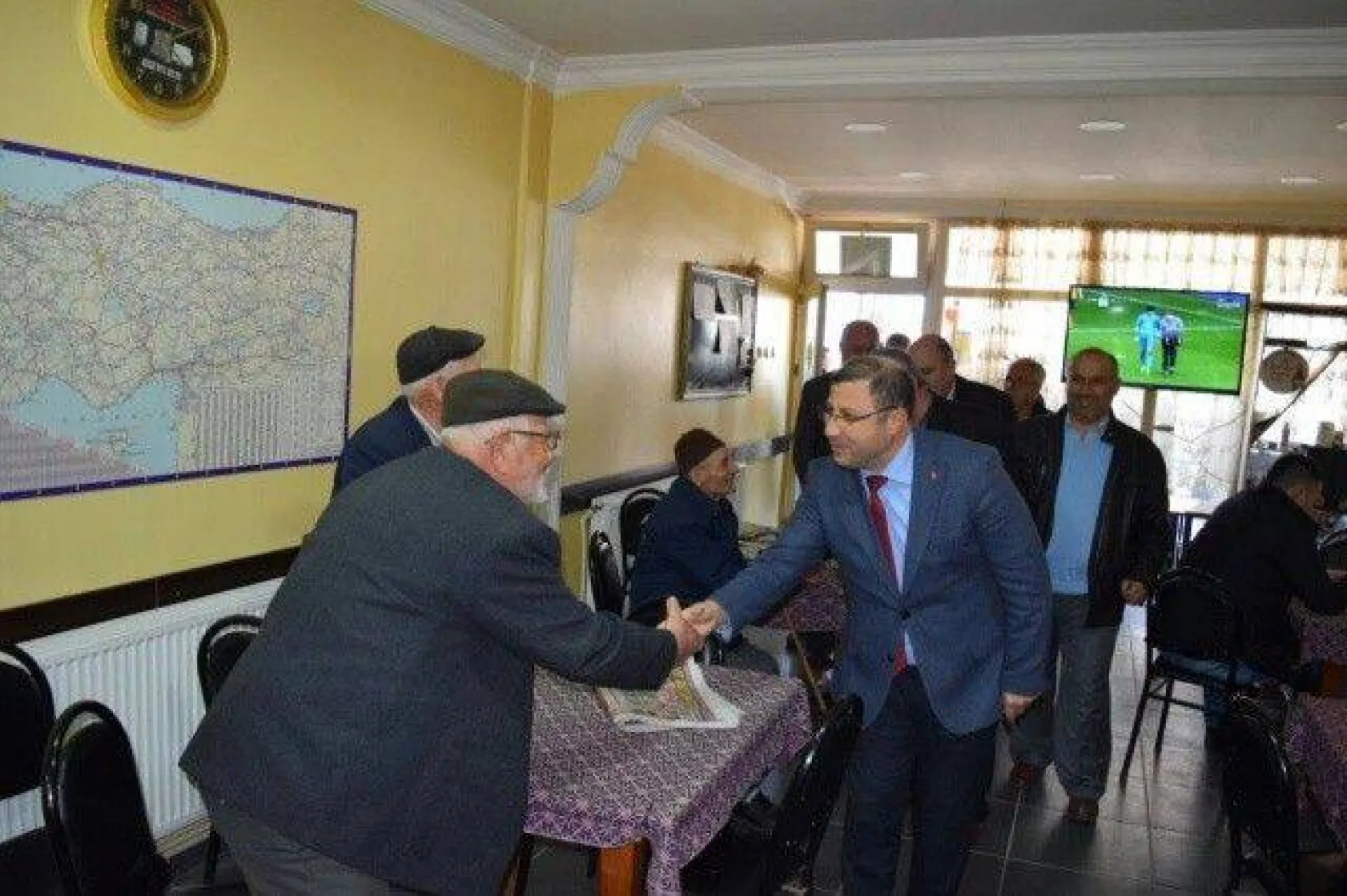 Meydanlarda 'Karakaş' farkı