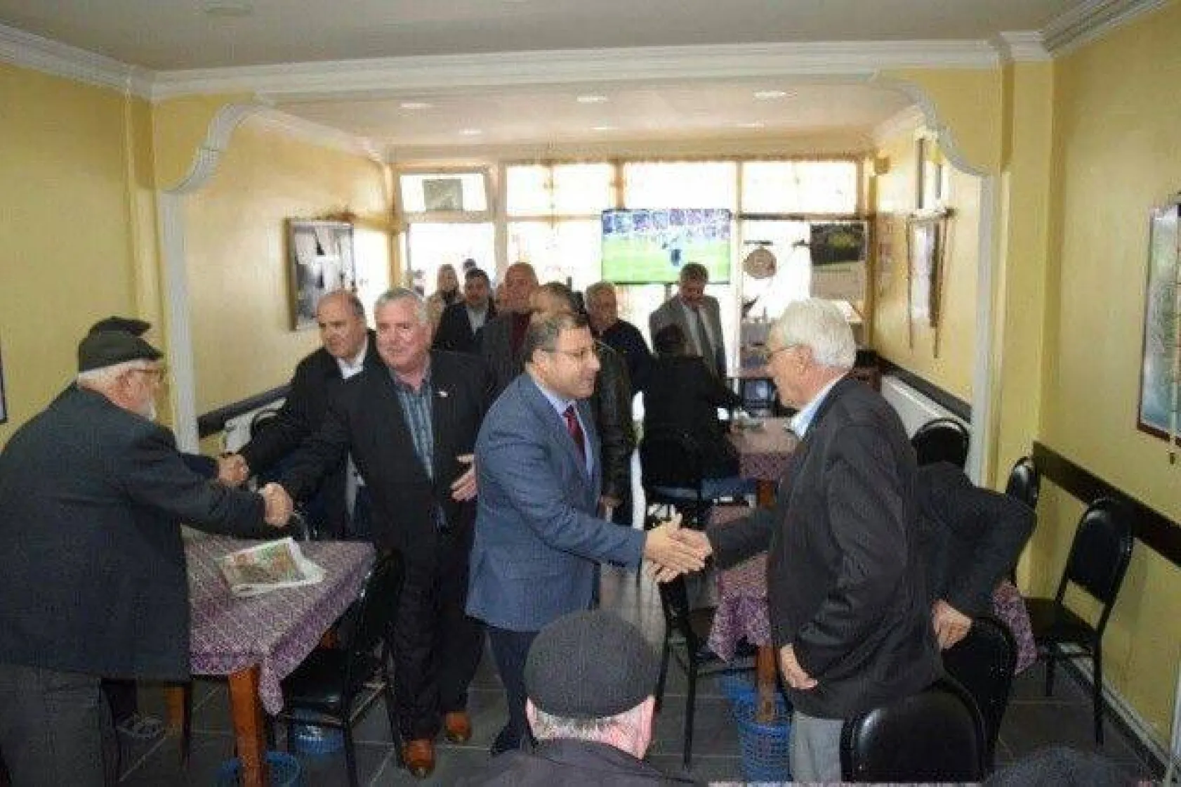 Meydanlarda 'Karakaş' farkı