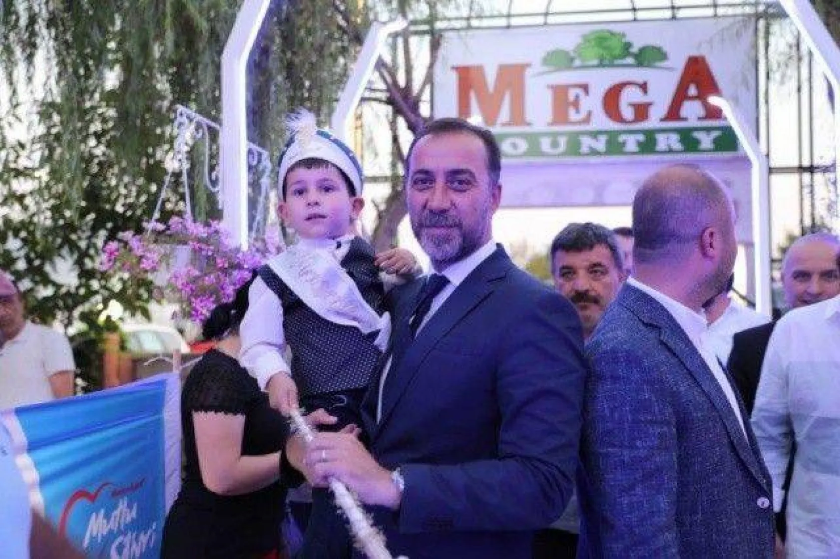 Sünnet Çocukları Doyasıya Eğlendi