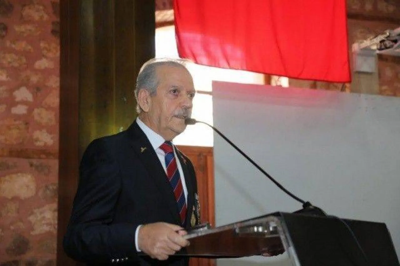 Silivri'de Kıbrıs Gazilerine Madalya Verildi