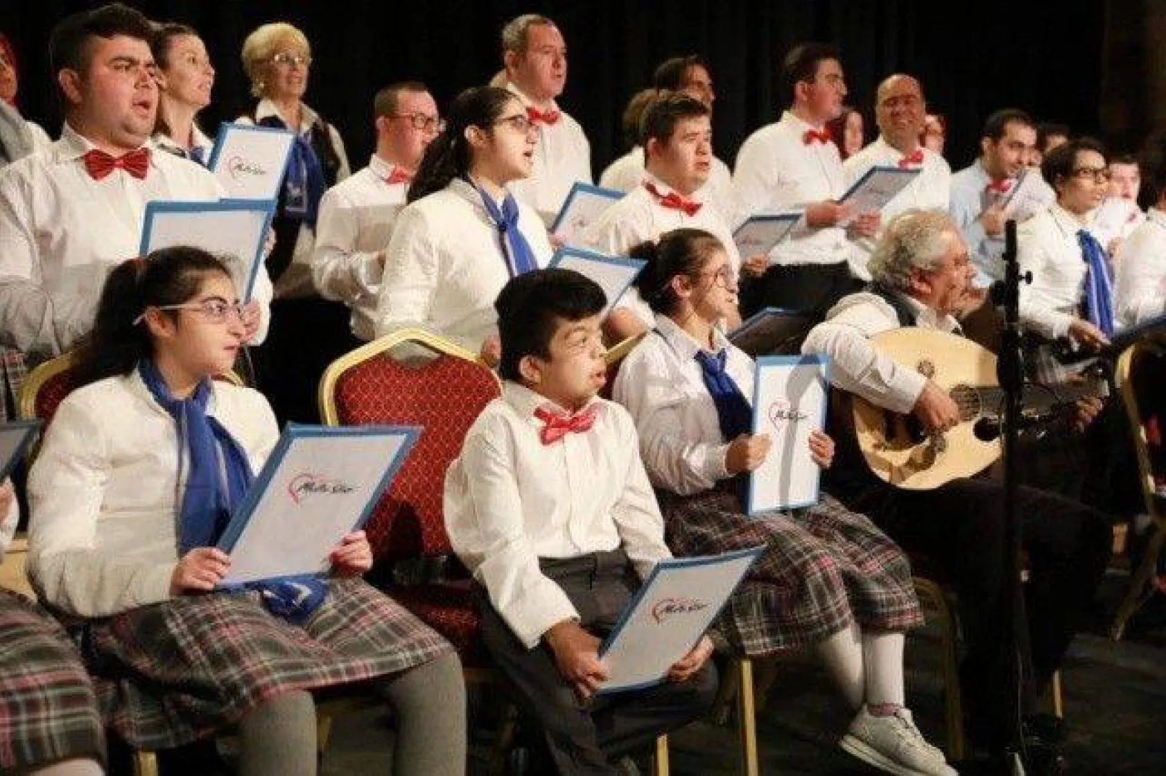 Engelsiz Sevgi Korosu'ndan Muhteşem Gösteri