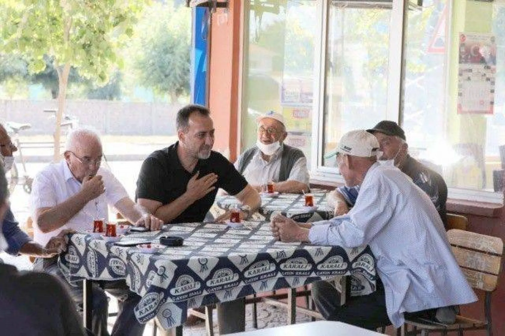 Başkan Yılmaz bayramı vatandaşlarla birlikte geçirdi