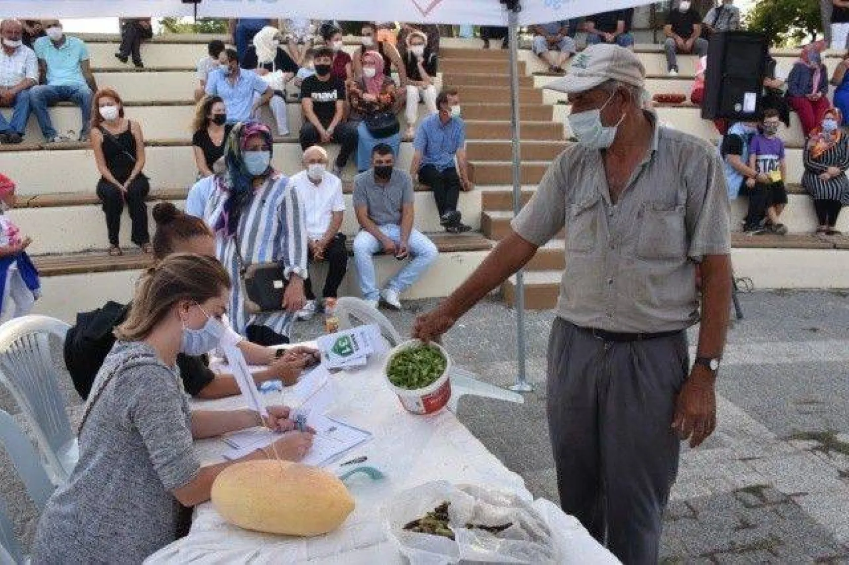 Silivri'de En İyi Kavun ve Bamya Üreticileri Yarıştı