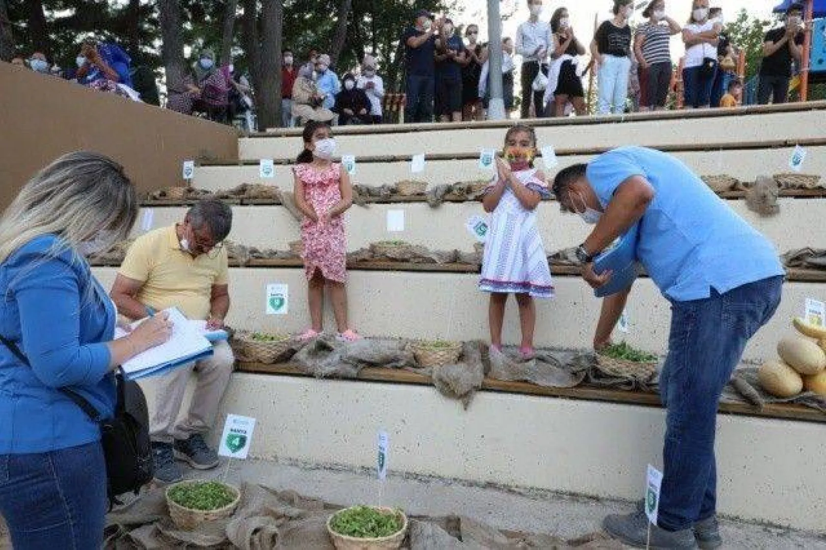 Silivri'de En İyi Kavun ve Bamya Üreticileri Yarıştı