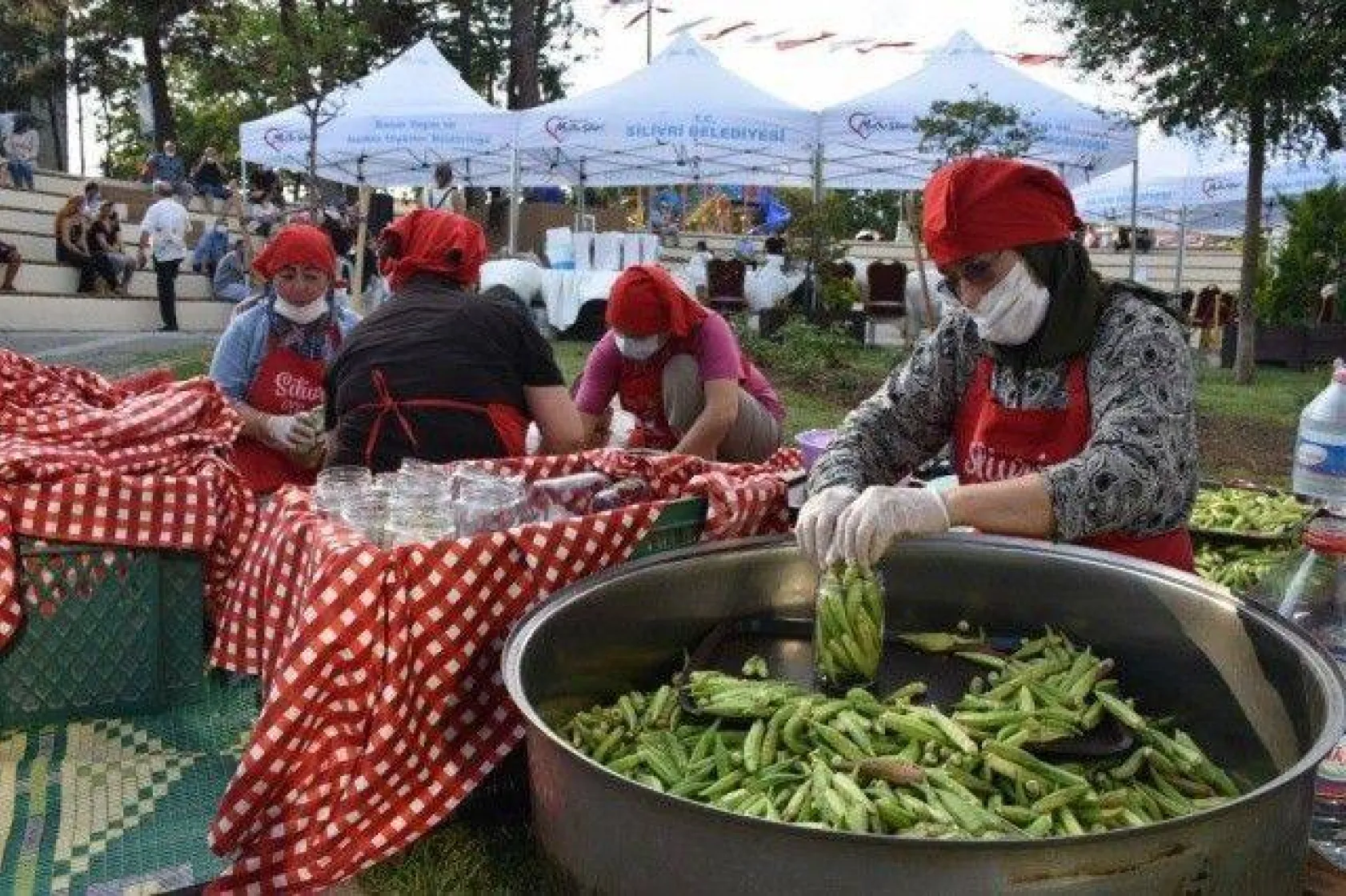 Silivri'de En İyi Kavun ve Bamya Üreticileri Yarıştı