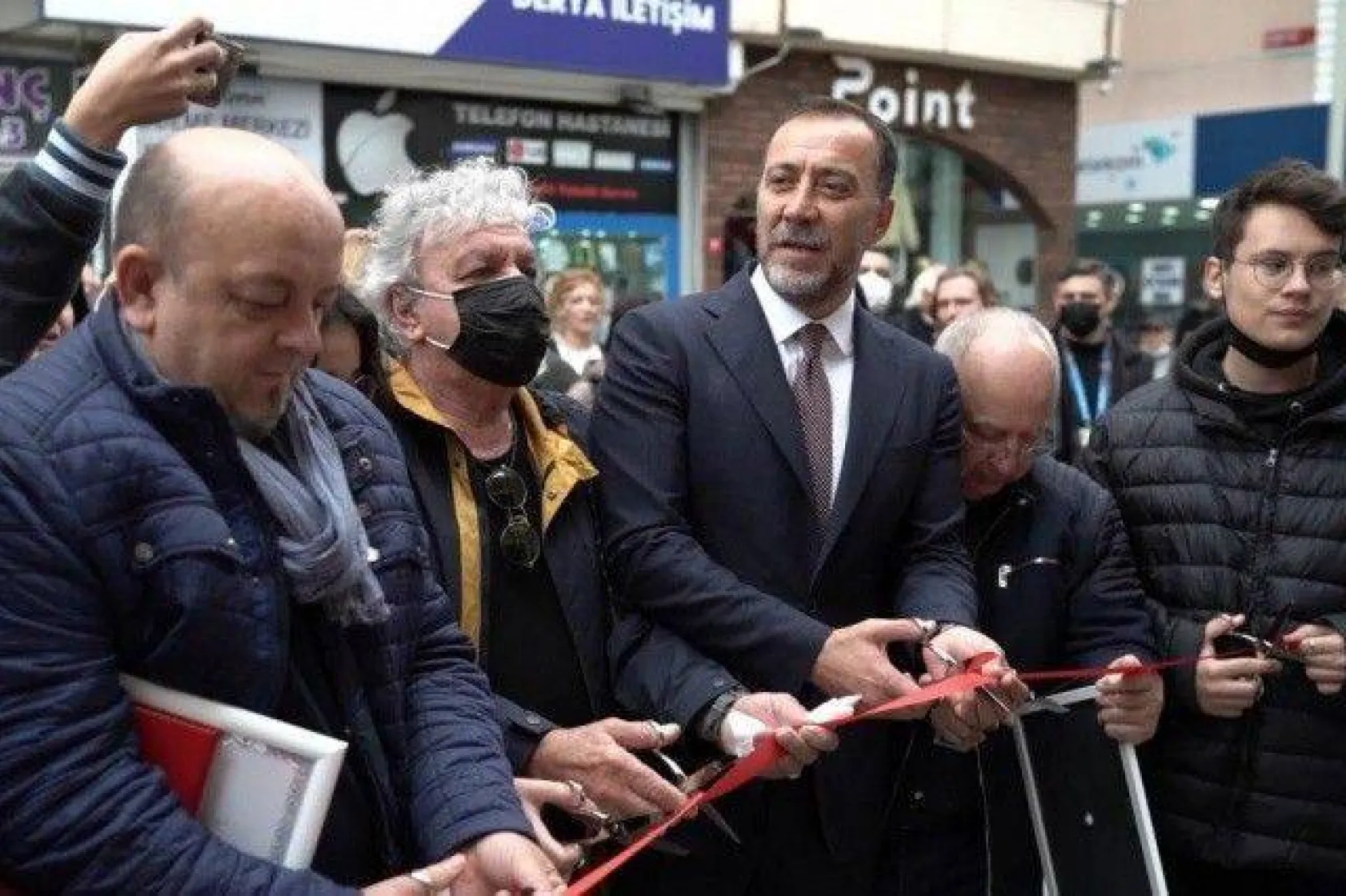 1. Uluslararası Silivri Resim Çalıştayı Sergisi Sanatseverlerle Buluştu