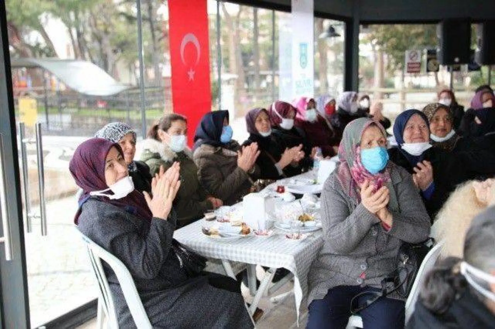 Başkan Yılmaz Sayalar ve Çayırdereli kadınlarla buluştu