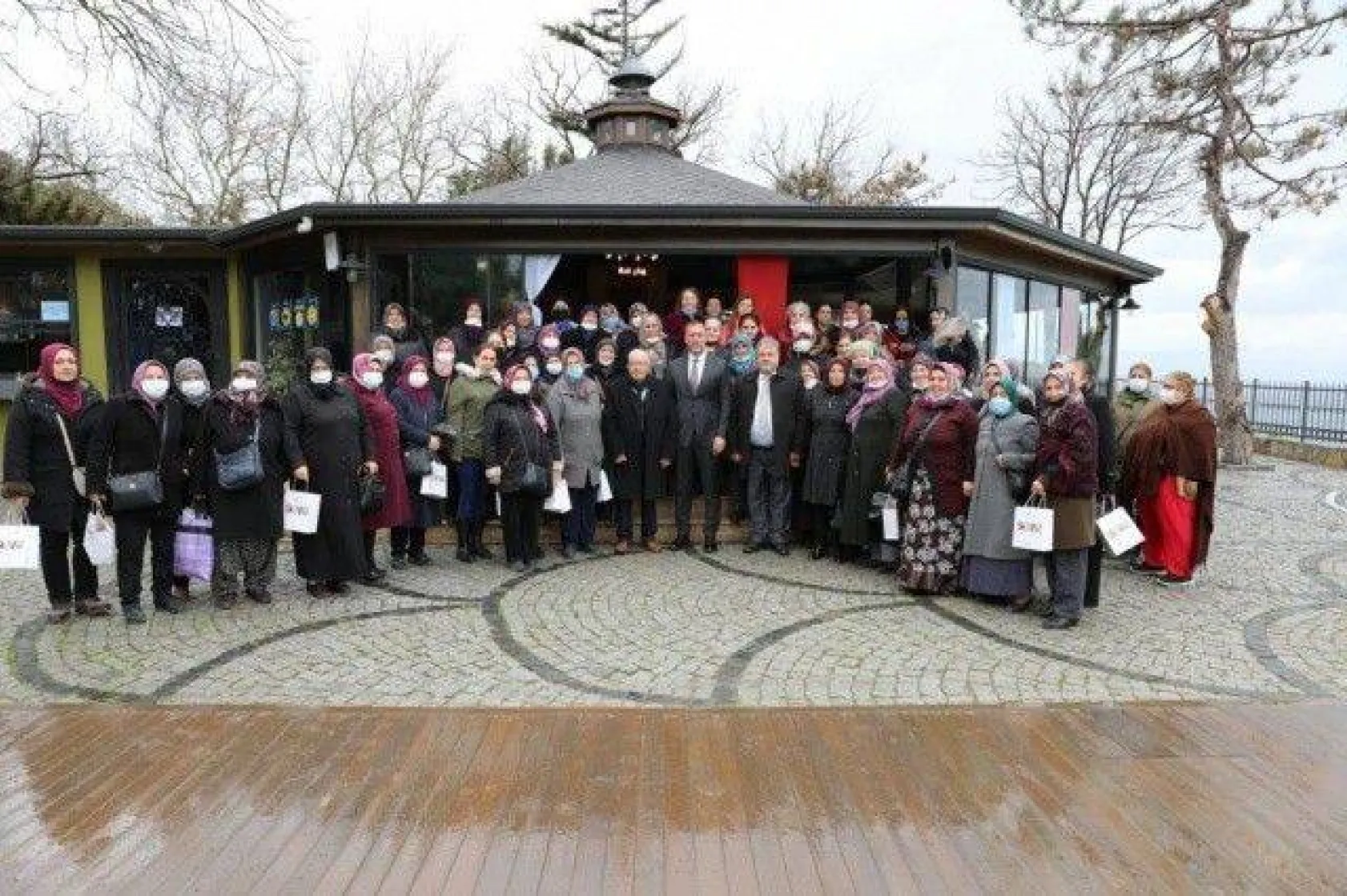 Başkan Yılmaz Sayalar ve Çayırdereli kadınlarla buluştu