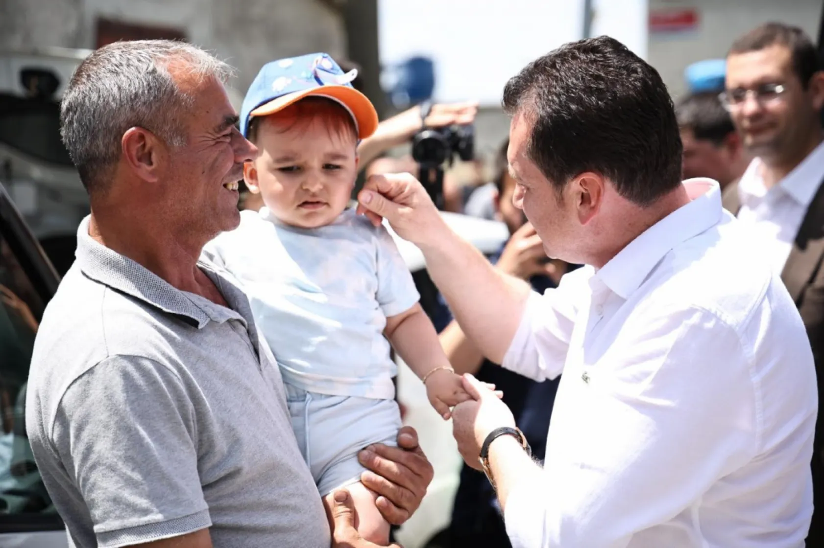 Başkan Balcıoğlu'ndan Kurban Satış ve Kesim Alanlarına Bayram Ziyareti