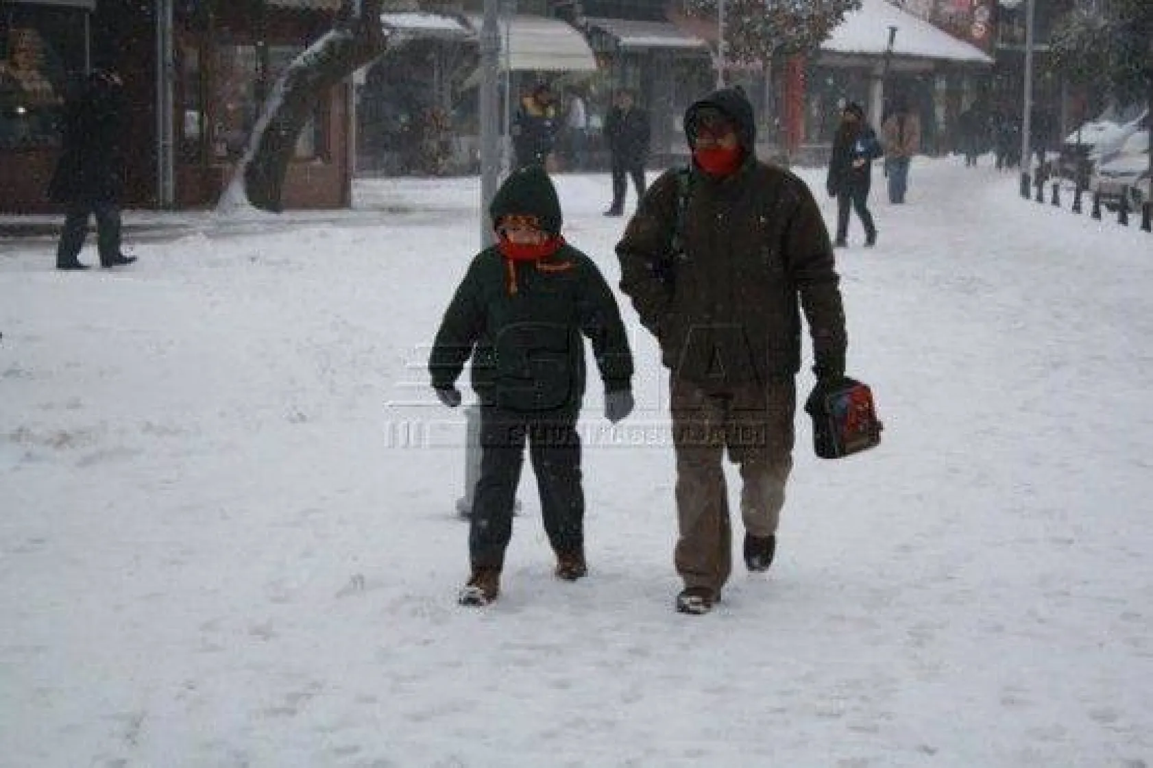 Silivri Beyaza Büründü