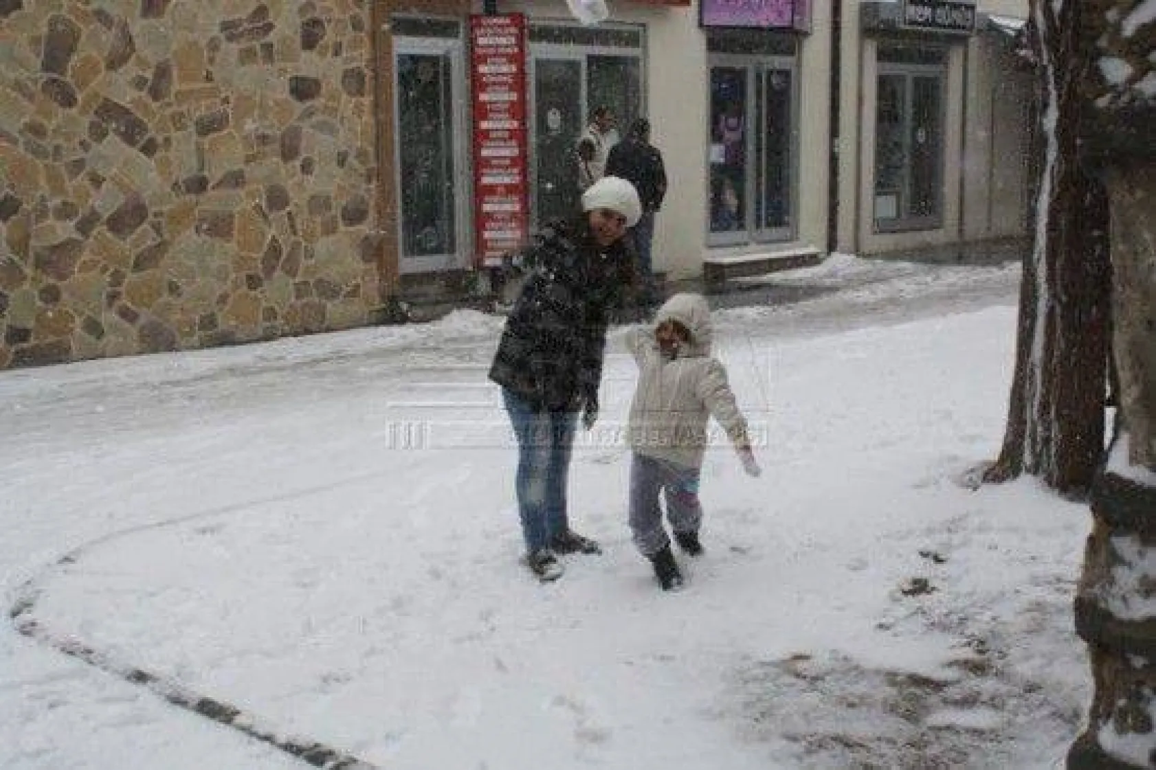 Silivri Beyaza Büründü