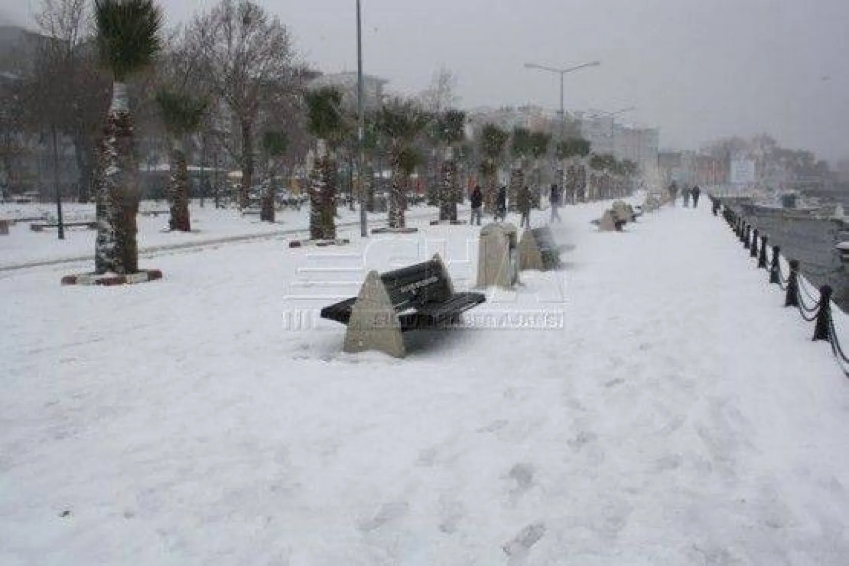 Silivri Beyaza Büründü