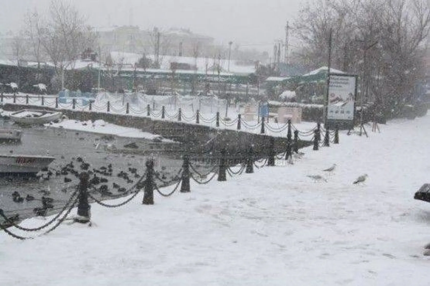 Silivri Beyaza Büründü