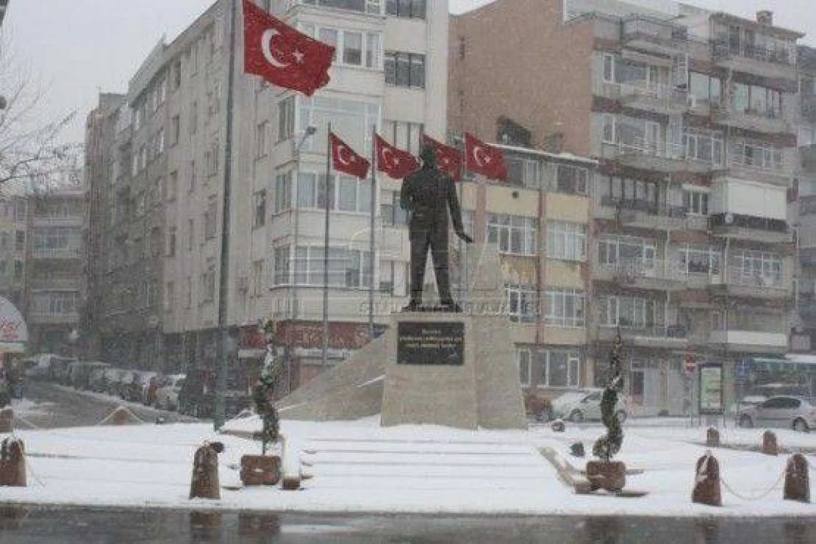 Silivri Beyaza Büründü