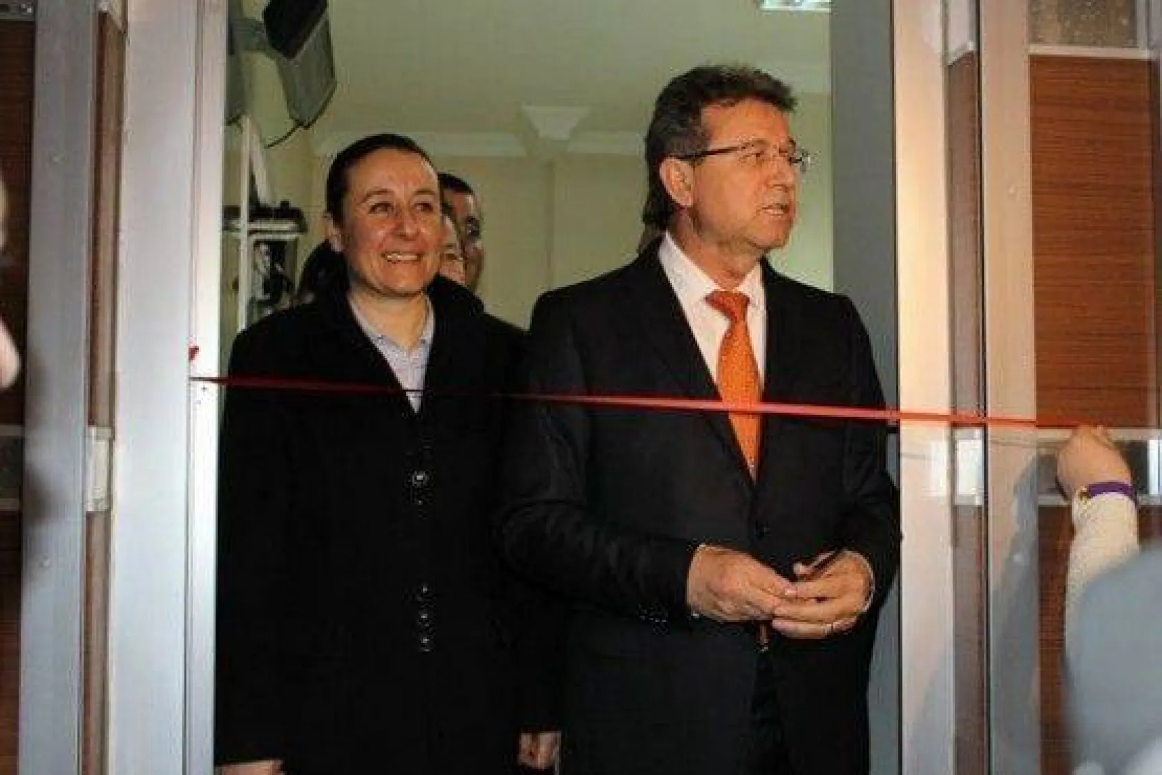 Çanta Evladını Bağrına Bastı