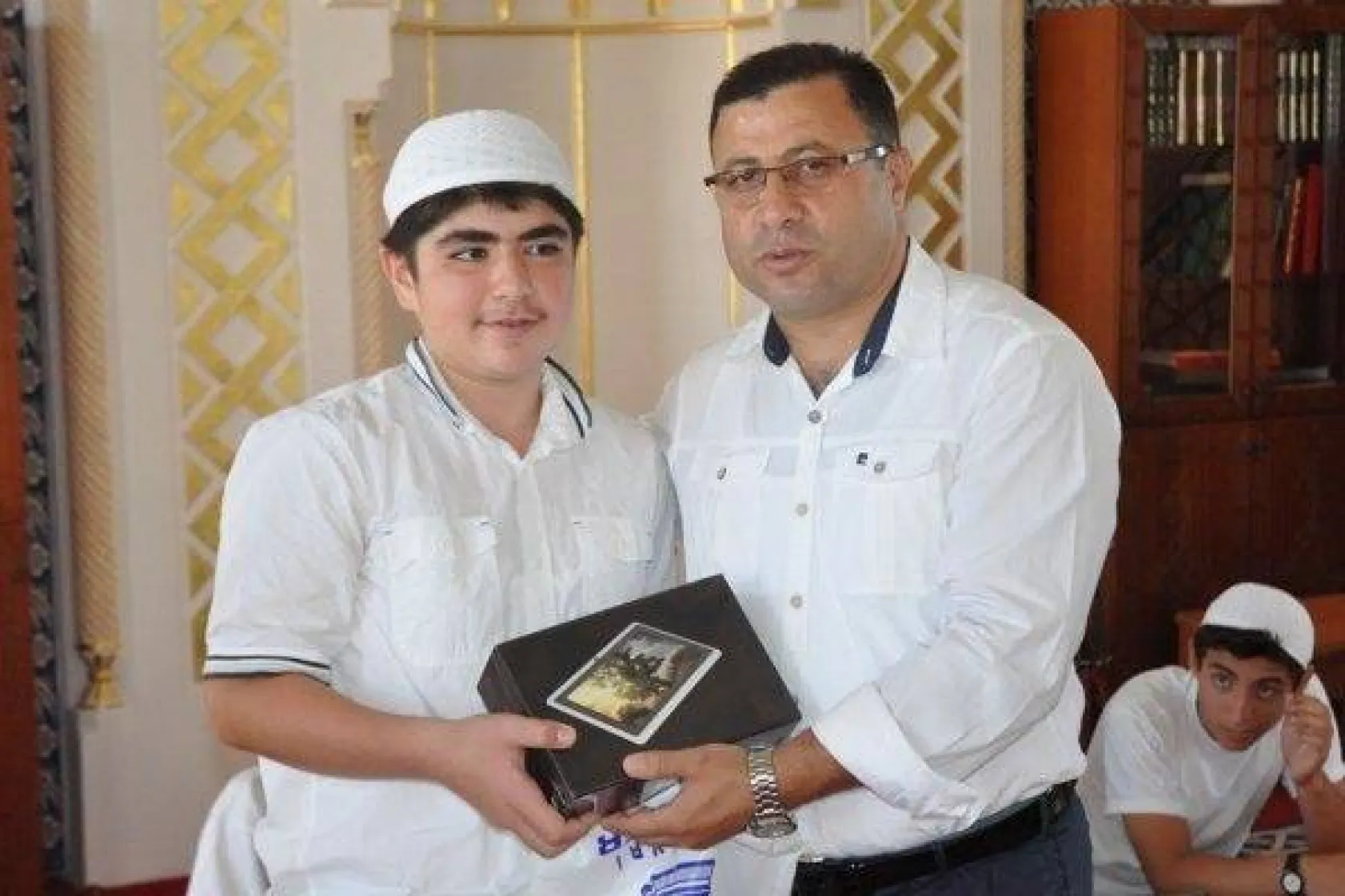 Kuran Kursu Birincilerine Tablet