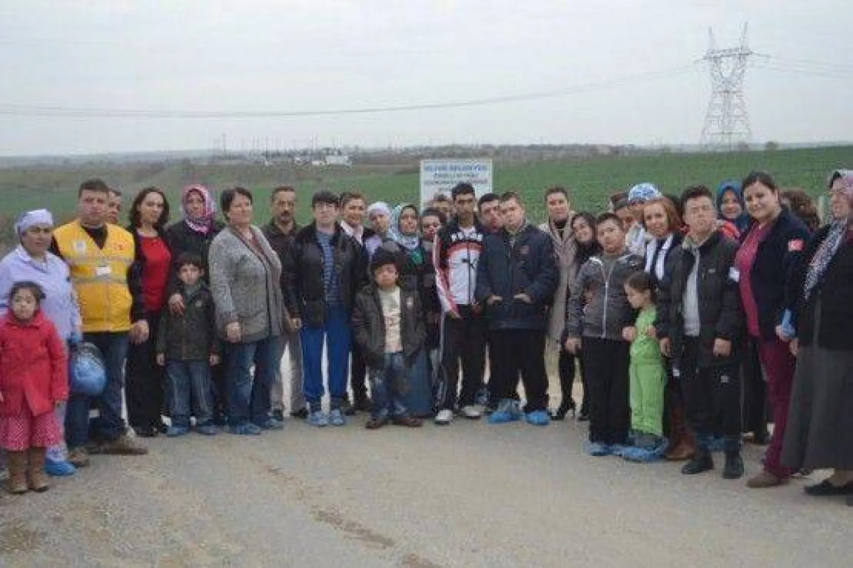 Sevgi Dolu Yüreklerden Sevgi Korusu