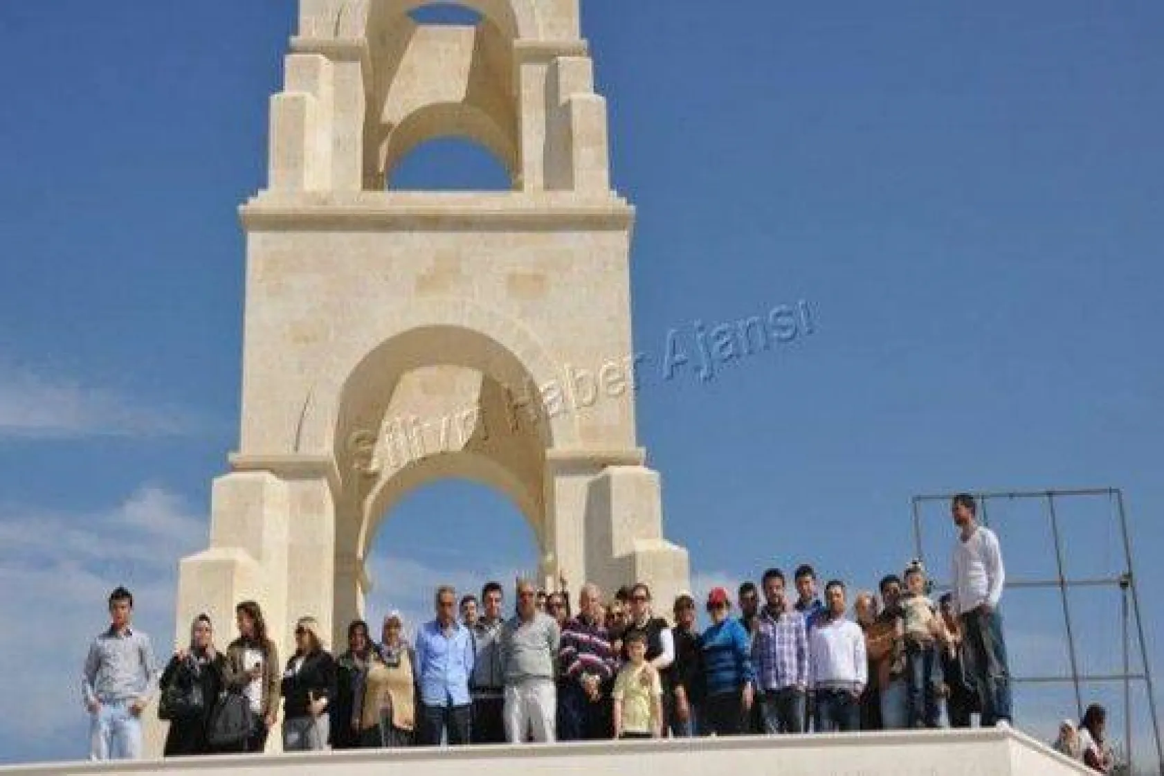 Silivrililer Çanakkale'ye çıkarma yaptı