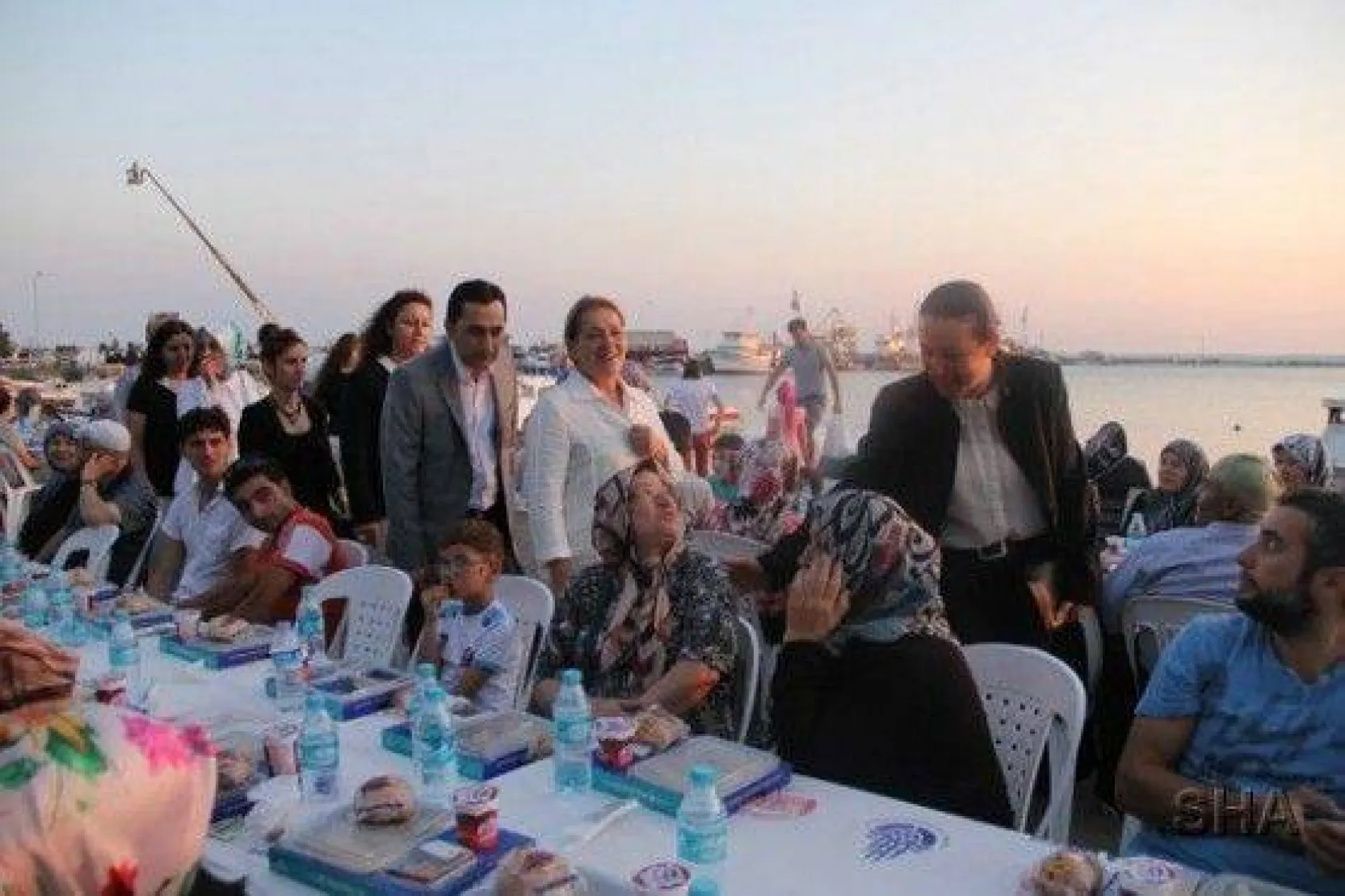 Silivri Sahilinde 12 Bin Kişi Birlikte İftar Açtı