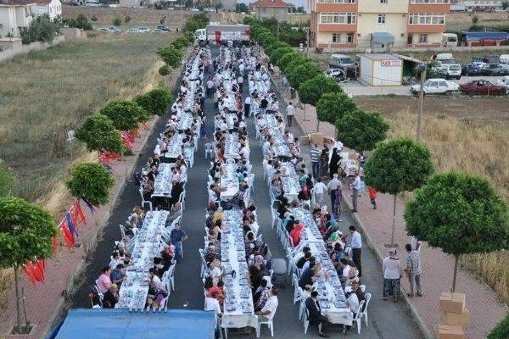 Cumhuriyet Mahallesi Tek Yürek Oldu