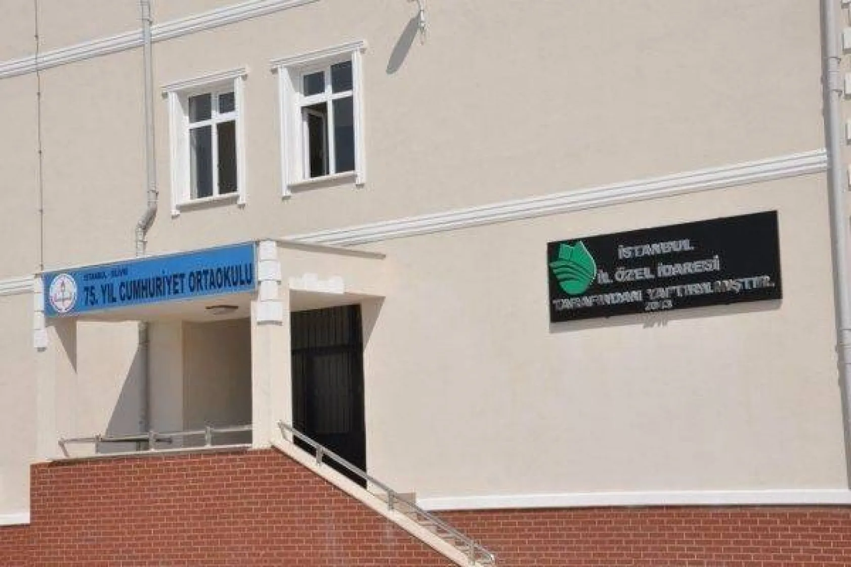 Siyasi Hayatımda En Mutlu Olduğum Hizmet Okullar