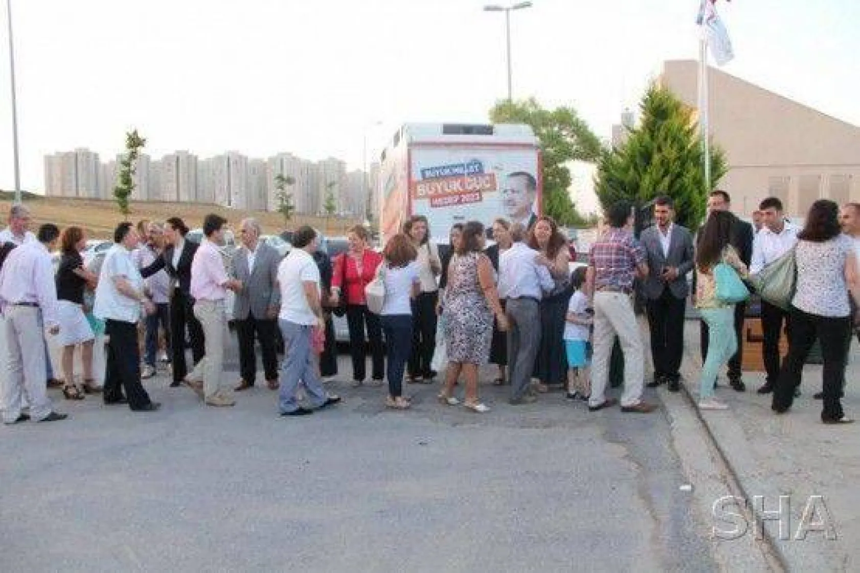 Stk'lar Ve Ak Partililer Vefa İftarında Buluştu