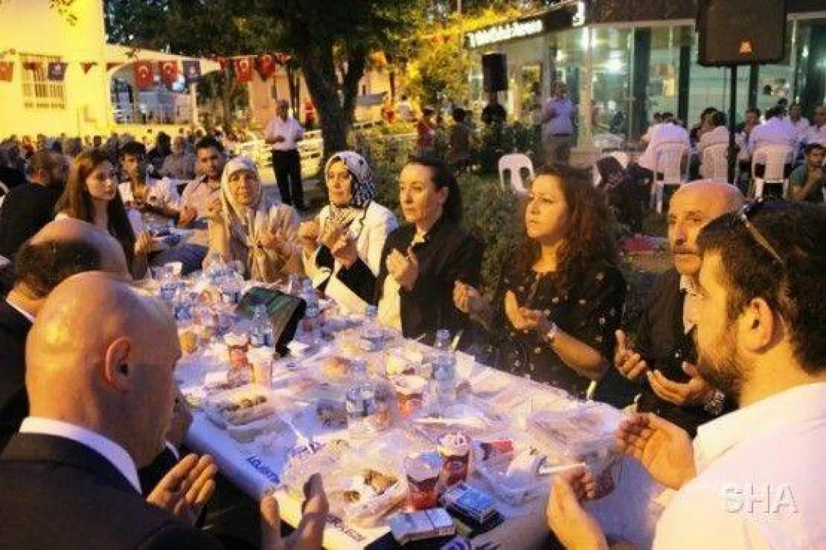 Selimpaşalı Vatandaşlar İftar Sofrasında Buluştu