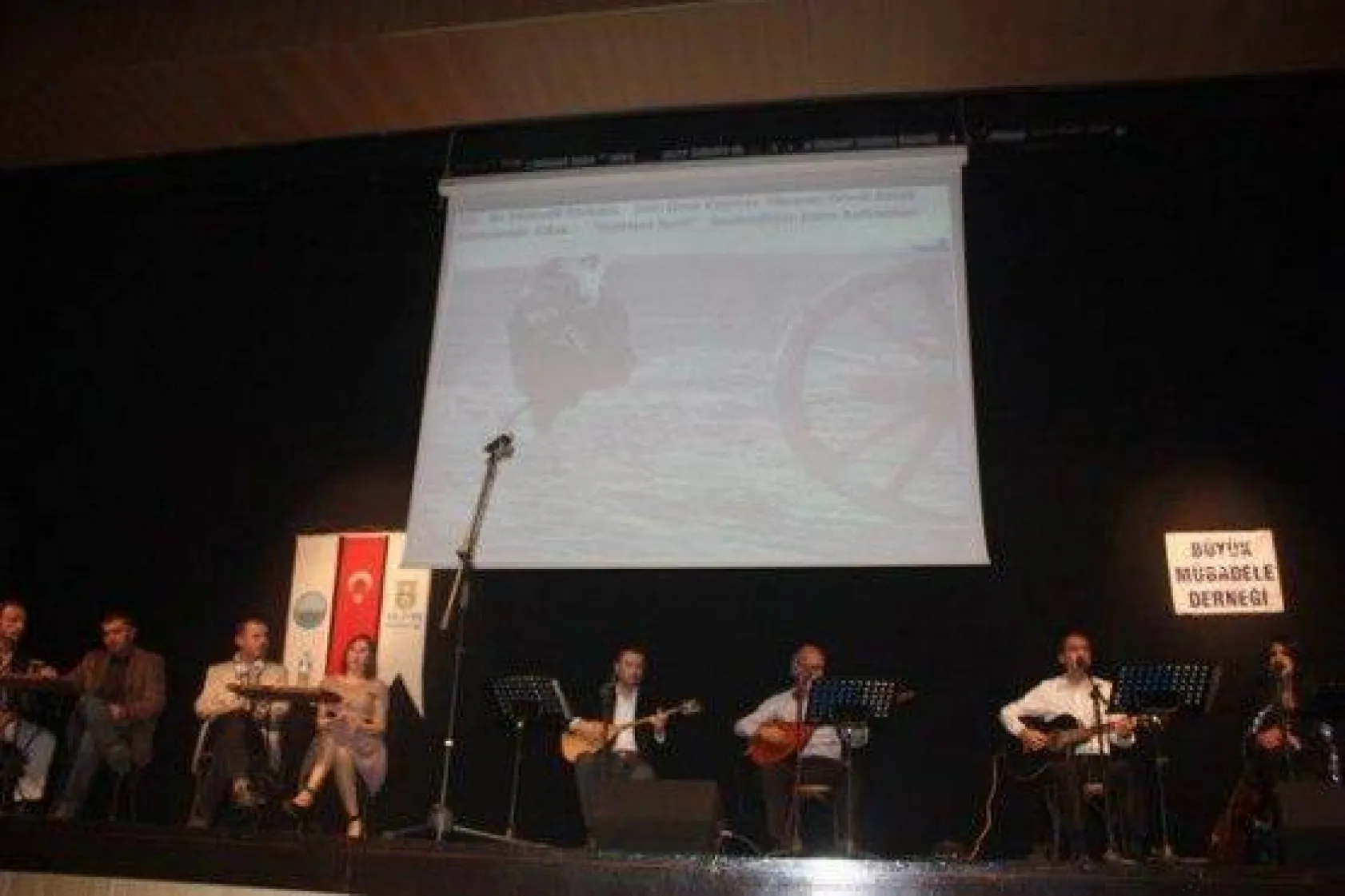 Grup Kasaba komşu ilçeye konuk oldu