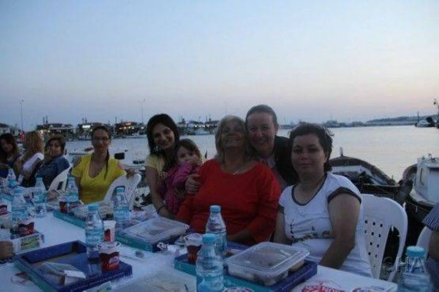 Silivri Sahilinde 12 Bin Kişi Birlikte İftar Açtı