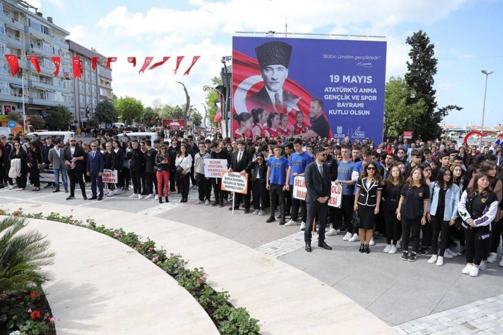 Silivri'de milli mücadelenin 103. yılı coşkuyla kutlandı