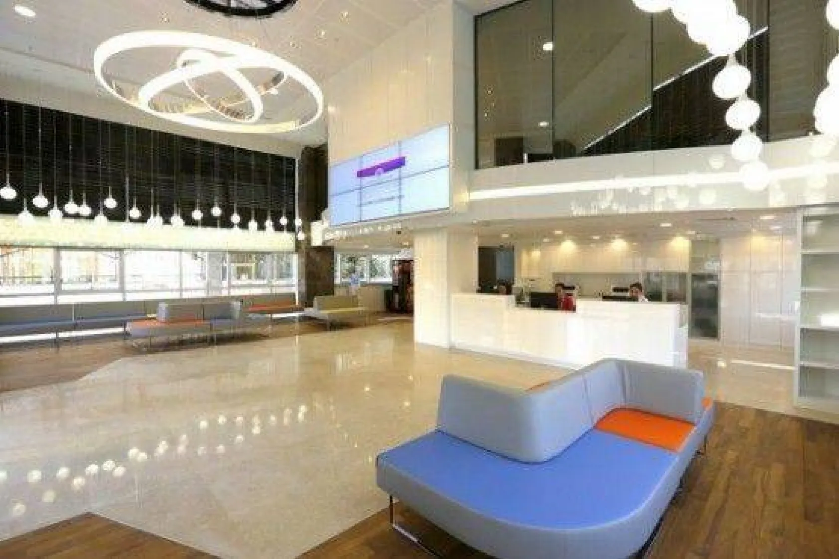 İstanbul Aydın Üniversitesi Diş Hekimliği Fakültesi'nden Hizmet Hastanesi