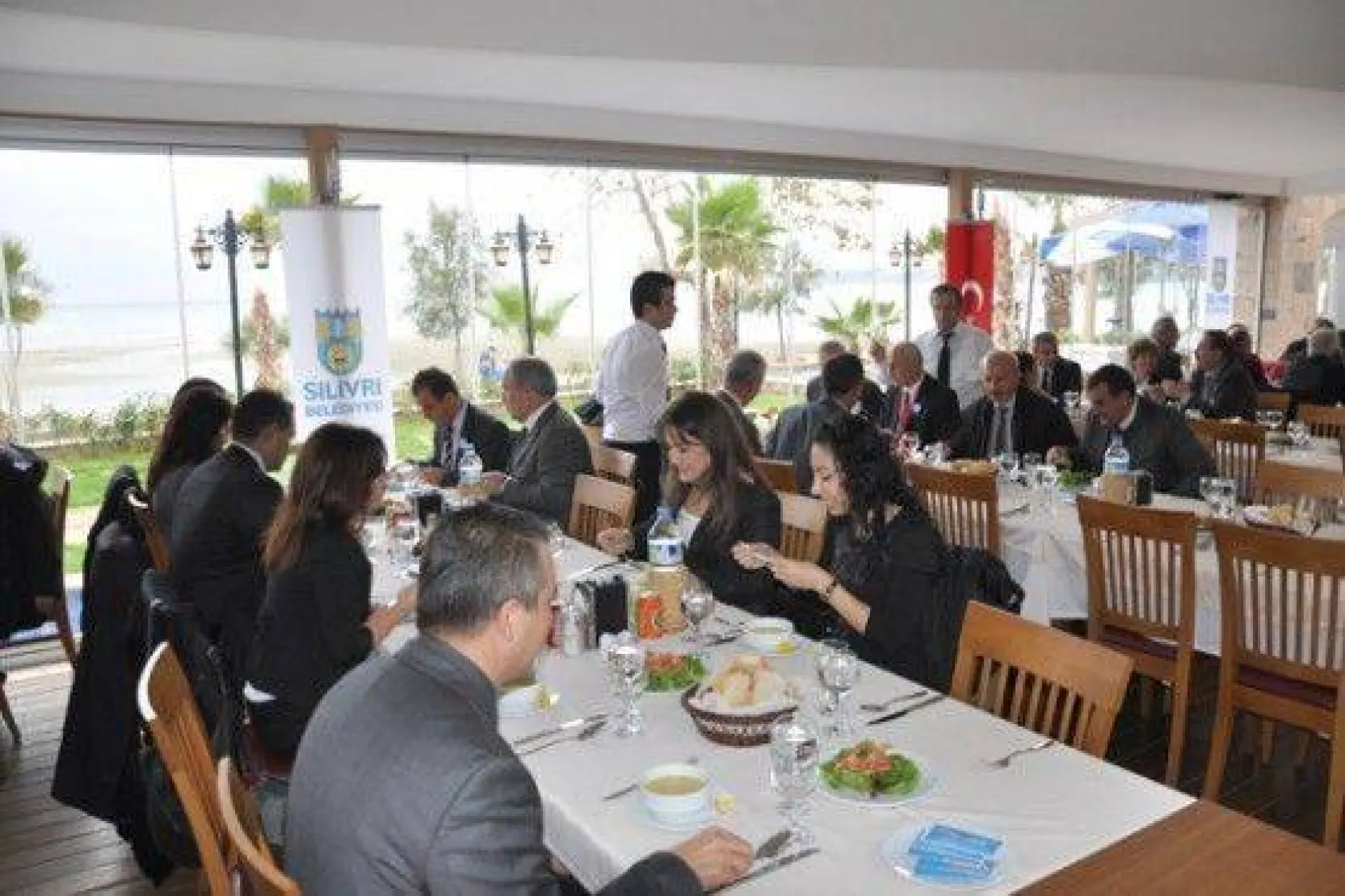 Öğretmenler yemekte buluştu