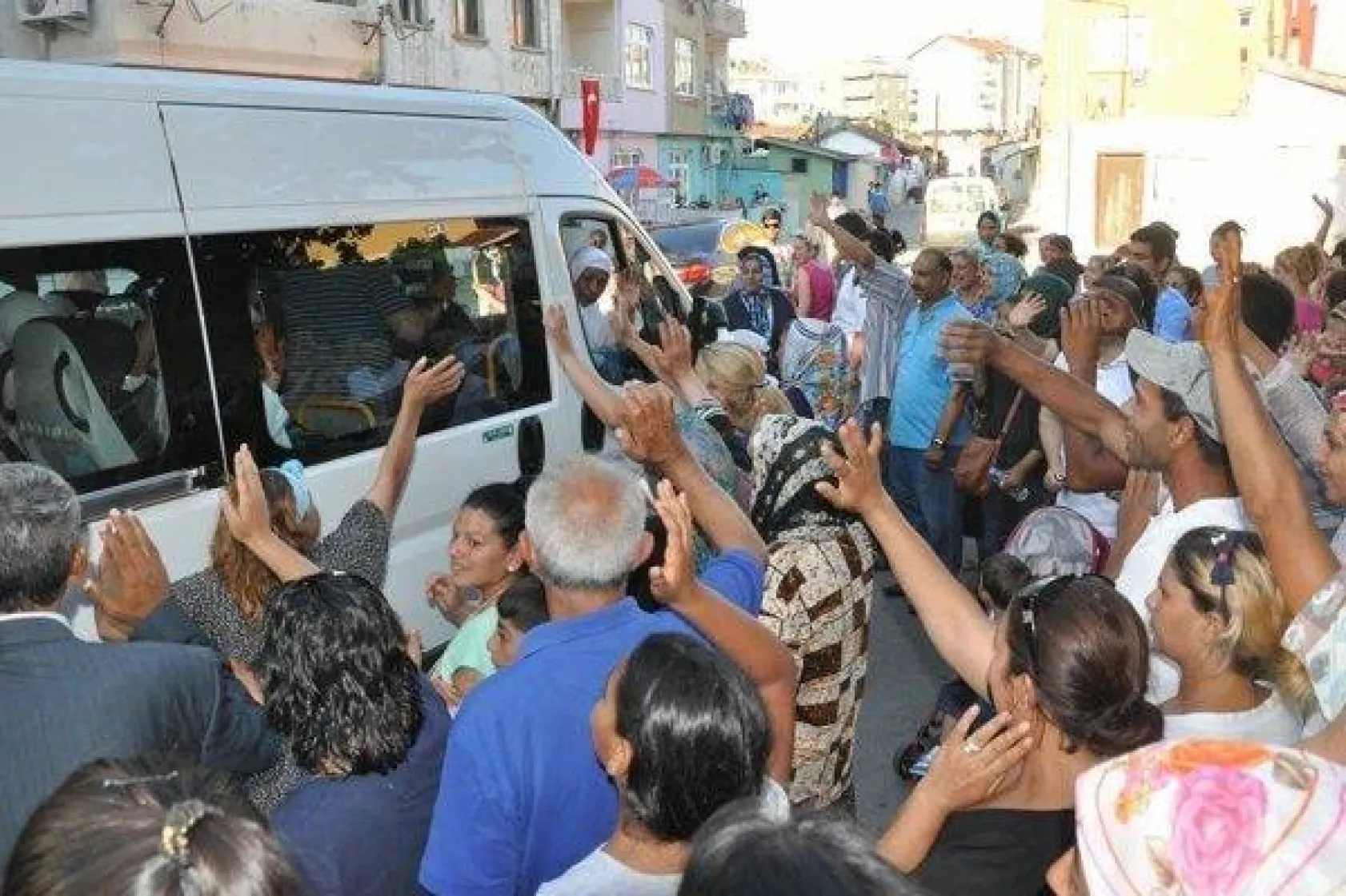 Karakaş  'Kutsal Topraklara' Selam Yolladı