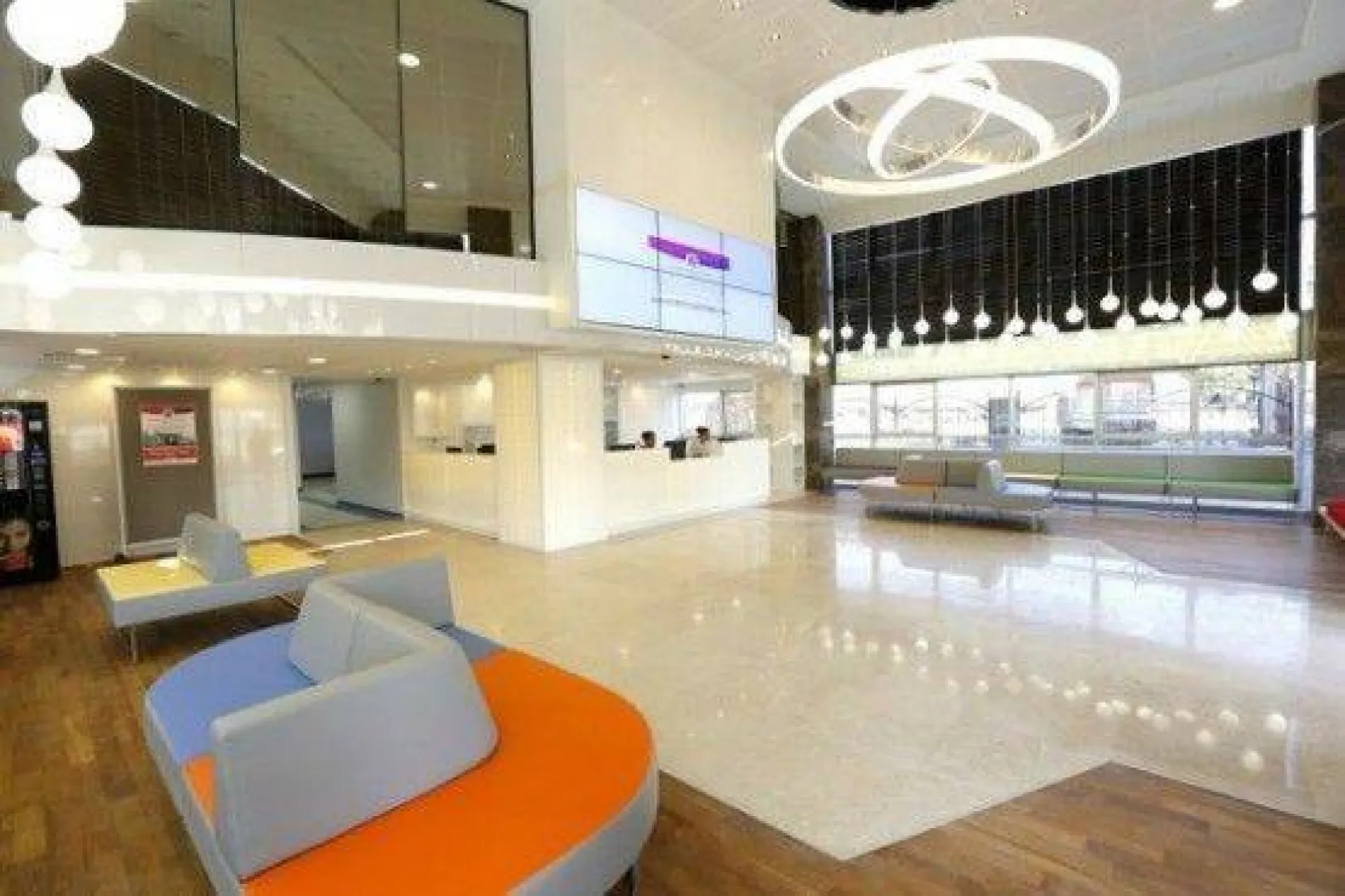 İstanbul Aydın Üniversitesi Diş Hekimliği Fakültesi'nden Hizmet Hastanesi