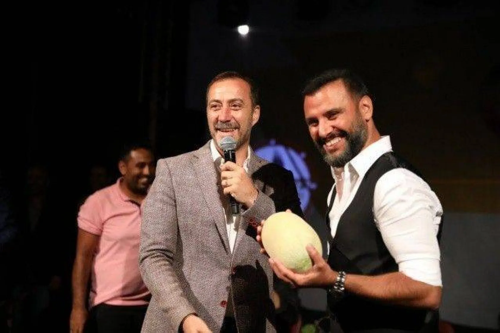 Silivri'de kavun ve bamya lezzetleri yarıştı