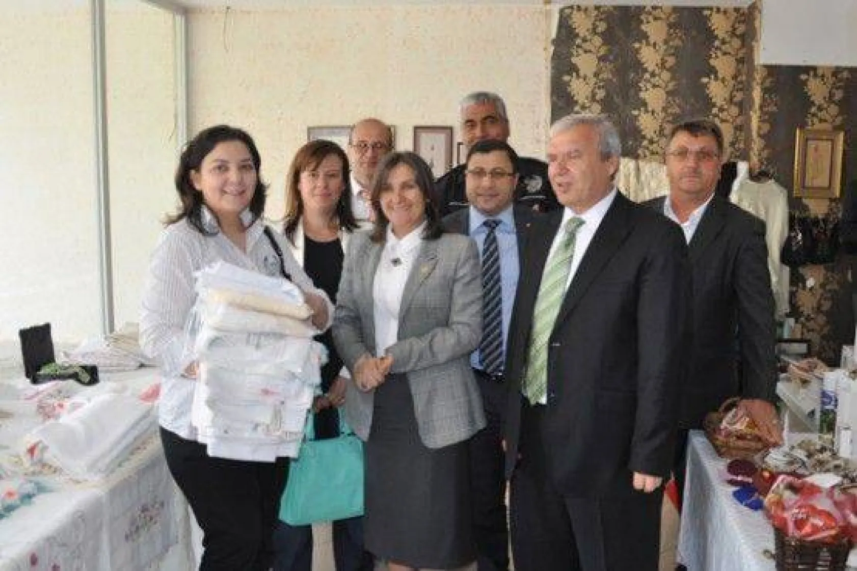 Burs için kermes düzenlediler