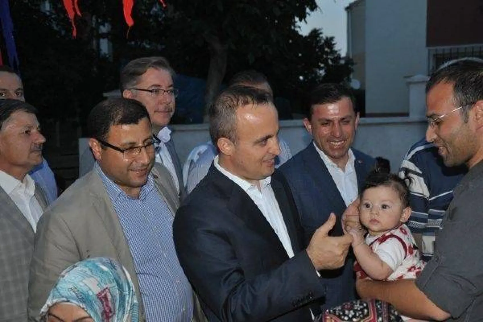 Vefa İftarına 2 Vekil 4 Bin Vatandaş Katıldı