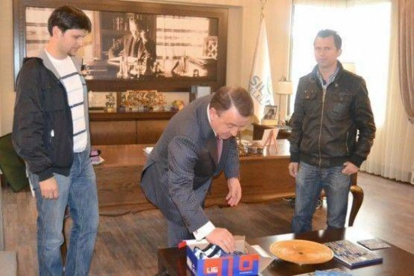 Spor Kulüplerine Işıklar'ın desteği sürüyor