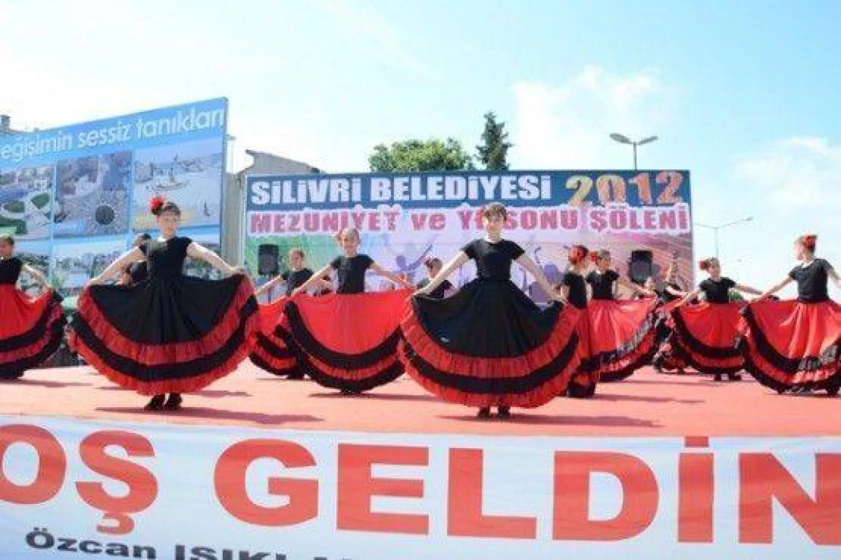 Mezuniyet coşkusu sürüyor